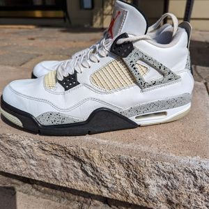 Jordan 4 Cement